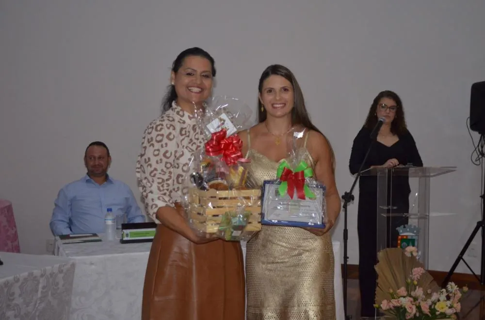 Sessão Solene homenageia mulheres de destaque em comemoração ao Dia da Mulher
