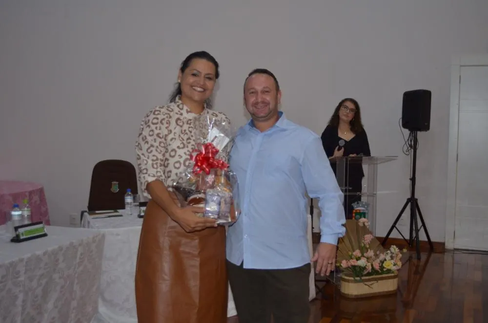 Sessão Solene homenageia mulheres de destaque em comemoração ao Dia da Mulher