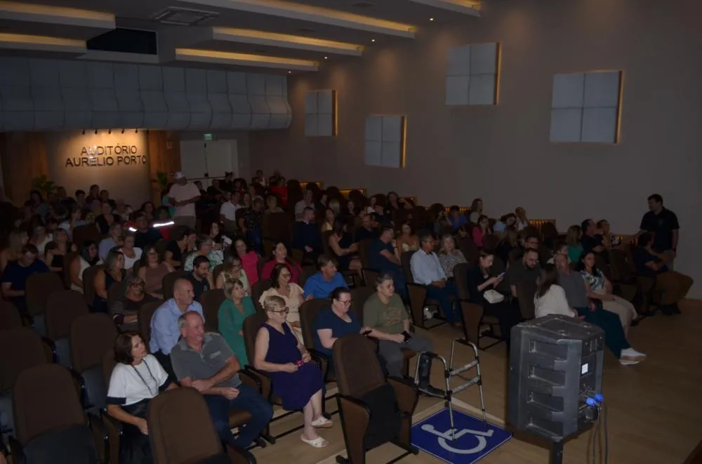 Sessão Solene homenageia mulheres de destaque em comemoração ao Dia da Mulher