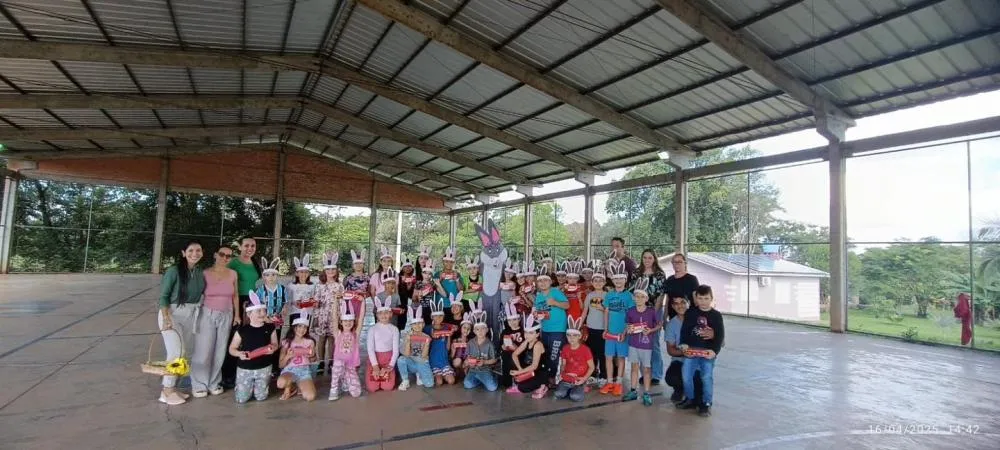Sorrisos e afeto marcam celebração de Páscoa nas escolas do município