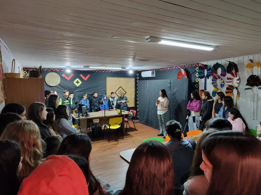 Escola Indígena Antônio Kasin Mig realiza integração na Semana dos Povos Indígenas