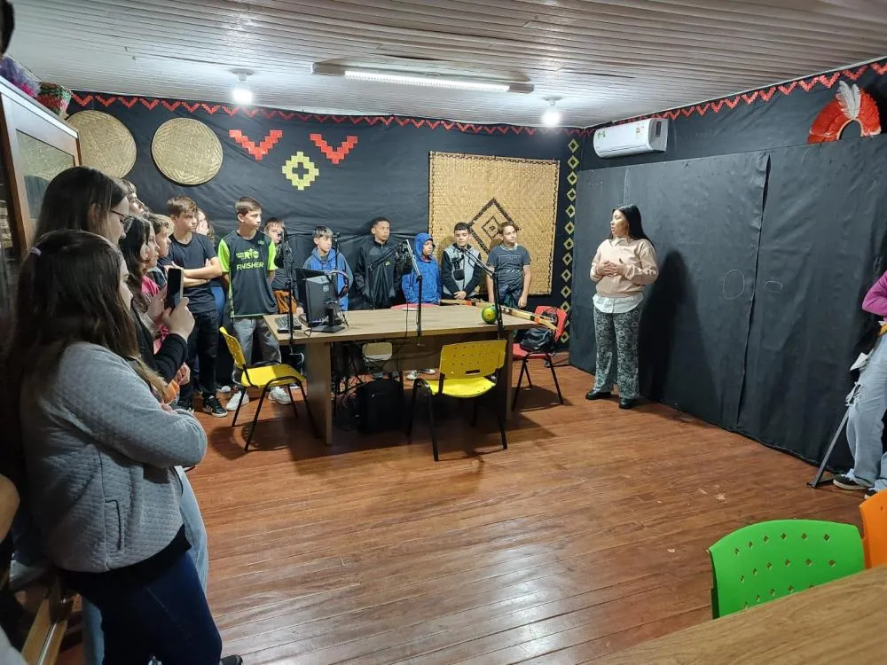 Escola Indígena Antônio Kasin Mig realiza integração na Semana dos Povos Indígenas