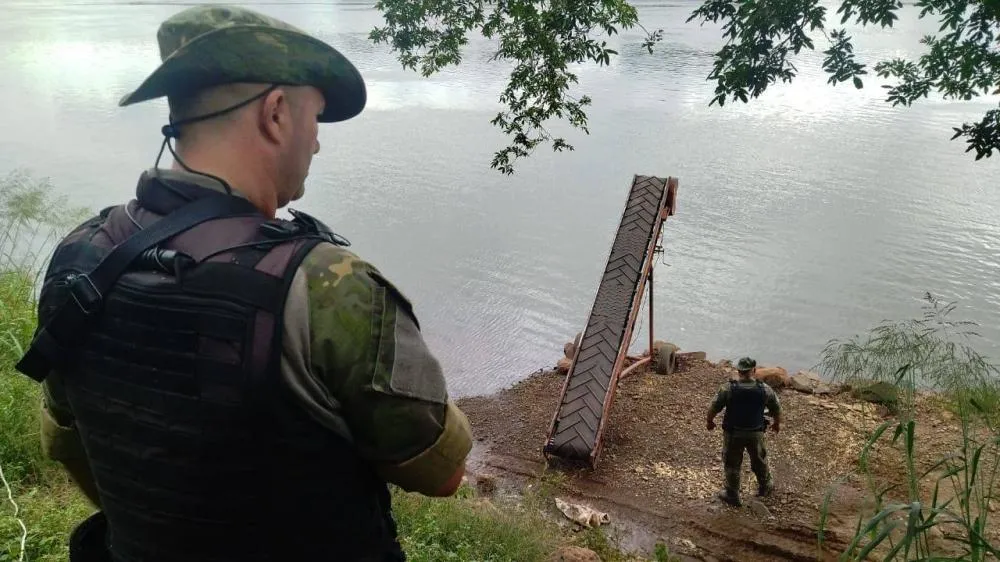 Porto clandestino, desmatamento e pesca ilegal são combatidos pela Brigada Militar na Operação Agro-Hórus