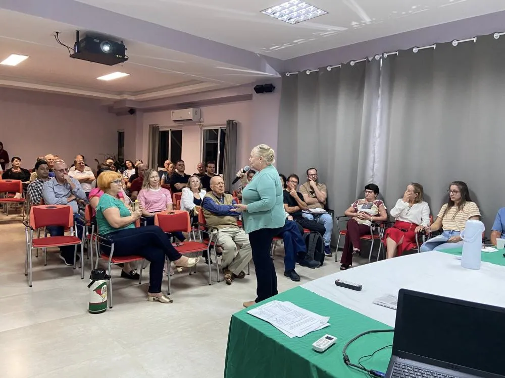 Mirna Braucks segue na presidência do Hospital Santo Antônio após reeleição unânime