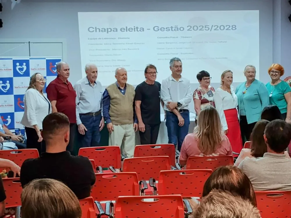 Mirna Braucks segue na presidência do Hospital Santo Antônio após reeleição unânime