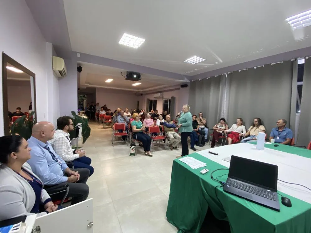 Mirna Braucks segue na presidência do Hospital Santo Antônio após reeleição unânime