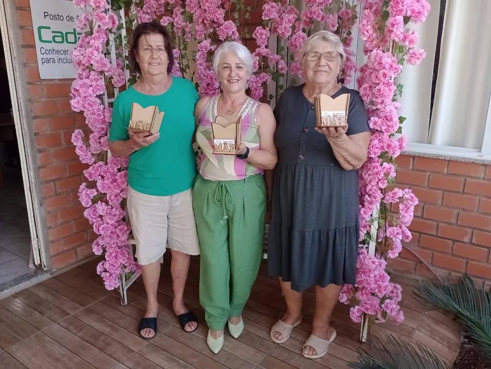 Evento reúne gerações e celebra o papel das mães e avós no município