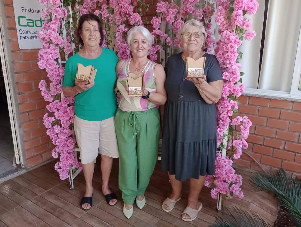 Evento reúne gerações e celebra o papel das mães e avós no município