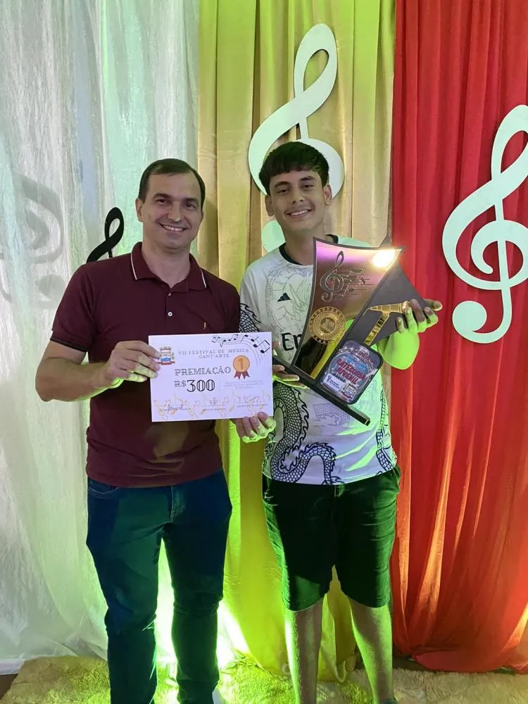 Festival Cant’Arte emociona e revela talentos em Barra do Guarita