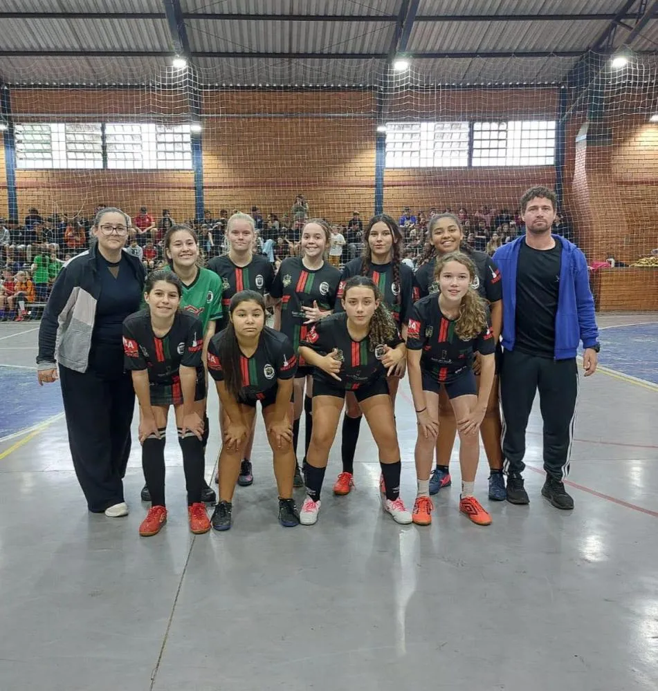 Fase municipal dos JERGS reúne estudantes de Barra do Guarita em competição esportiva