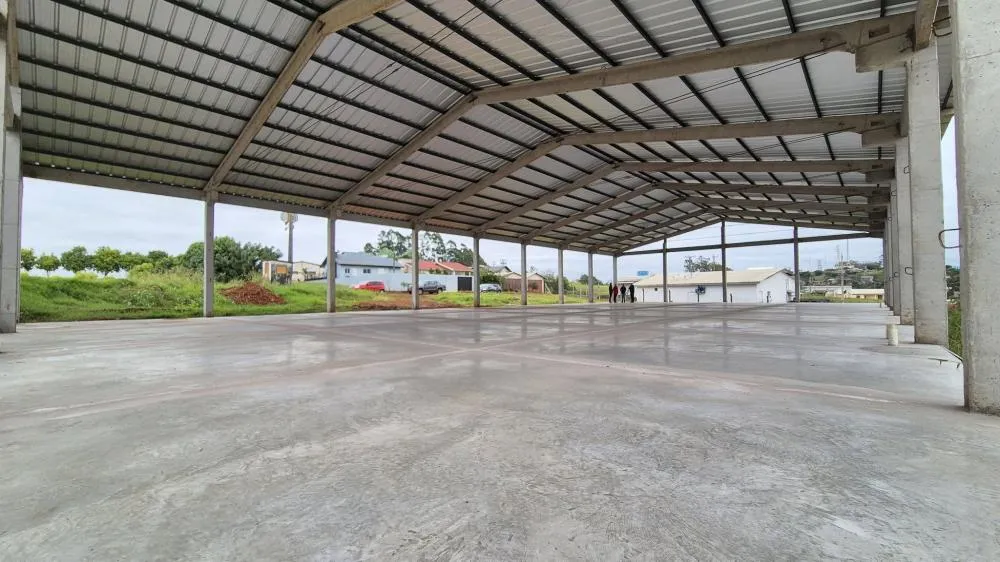 Pavilhão industrial em Derrubadas conclui primeira etapa da obra