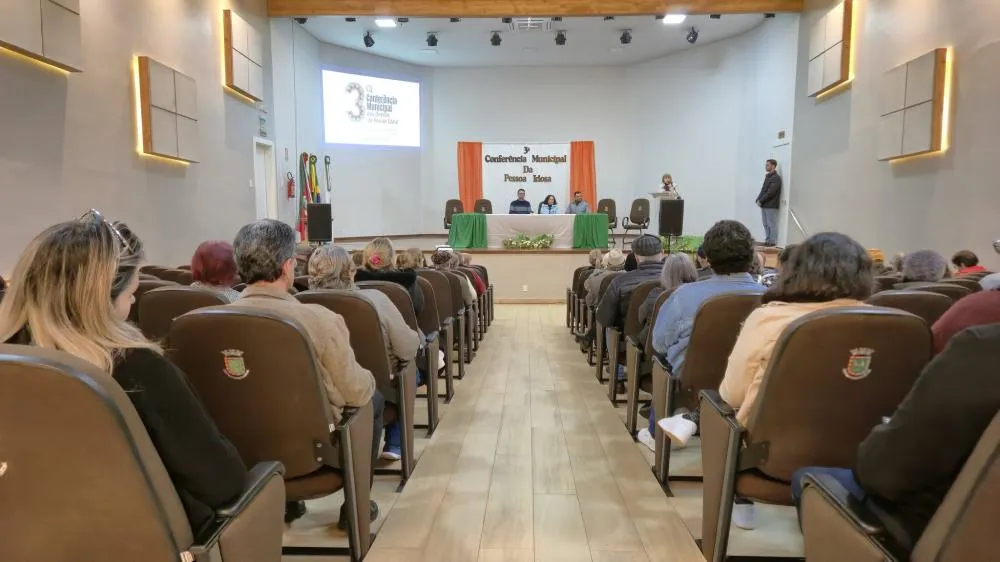 Município realiza conferência com foco na participação e proteção da pessoa idosa