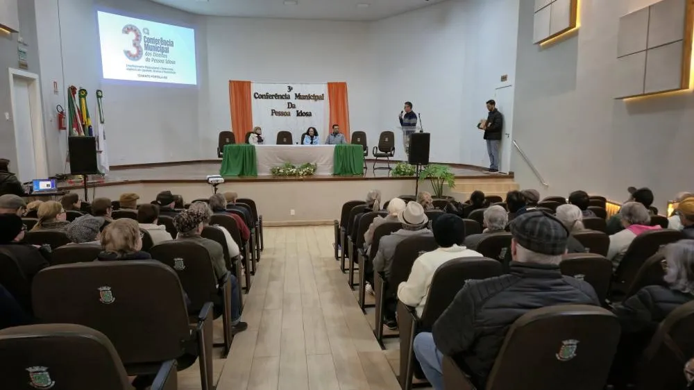 Município realiza conferência com foco na participação e proteção da pessoa idosa