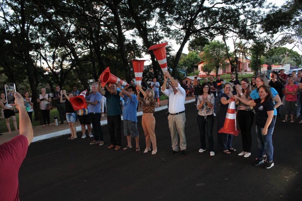 Inaugurações ocorreram na sexta, 31. No roteiro, destaque para o asfalto da Avenida Vivaldino Dias