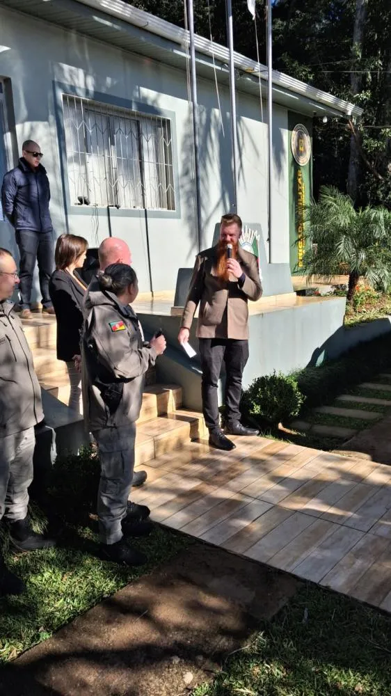 Comunidade de Tenente Portela entrega nova viatura à Brigada Militar em cerimônia marcada pela união e apoio coletivo