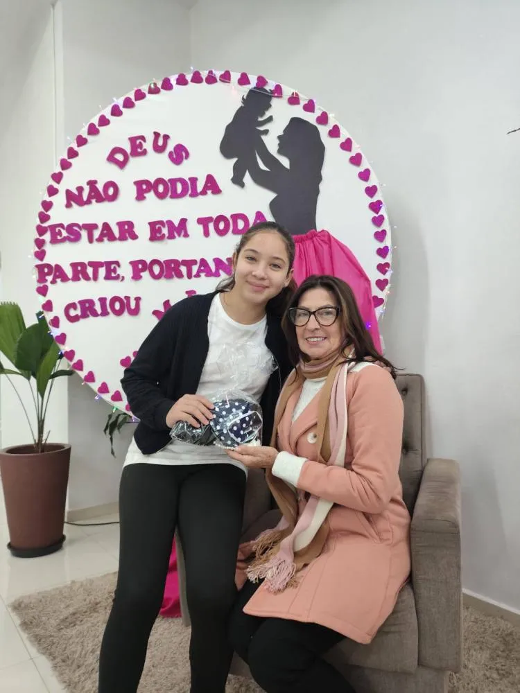 Mães são homenageadas em evento promovido pelo CRAS 