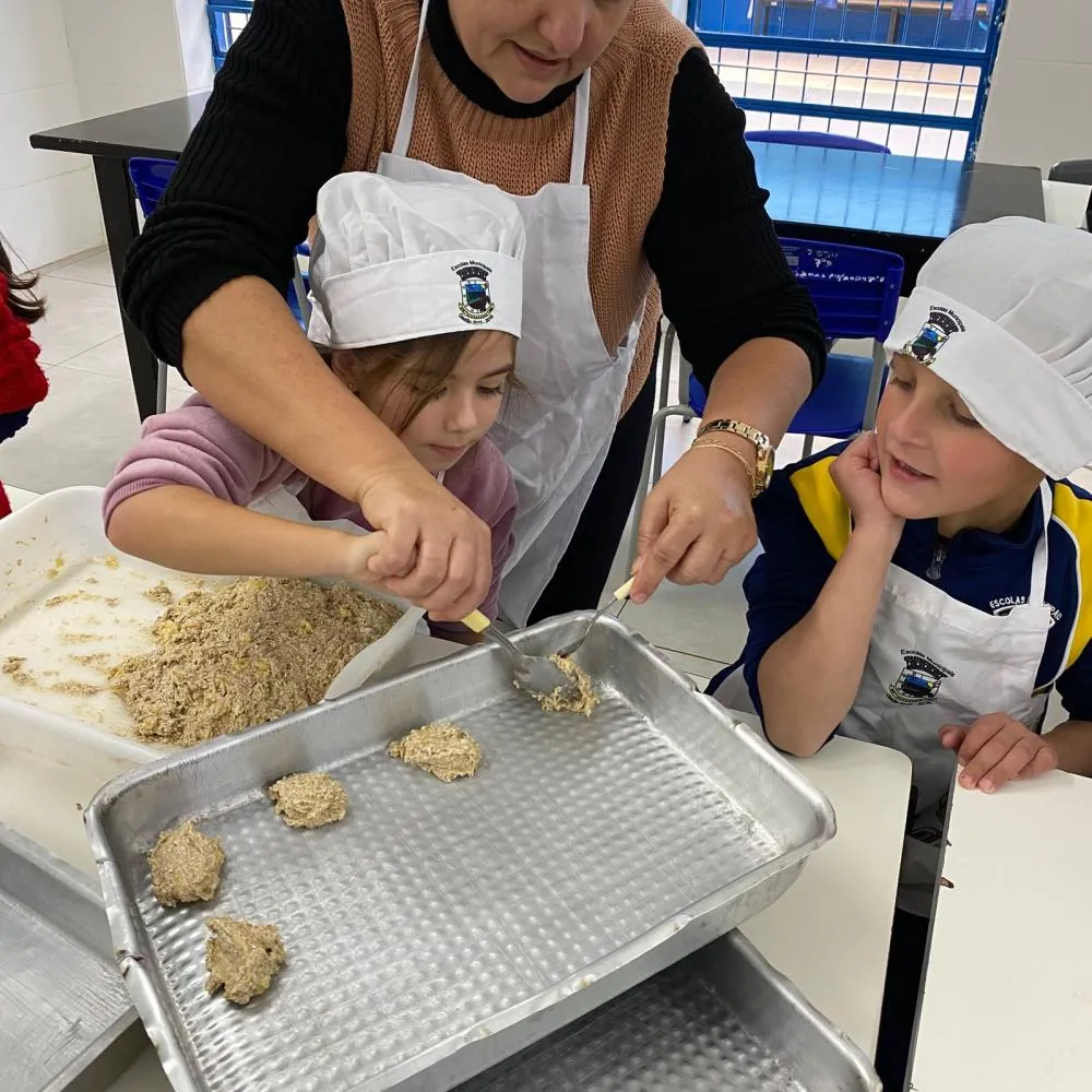 Escola Salto Grande promove atividade lúdica sobre alimentação saudável