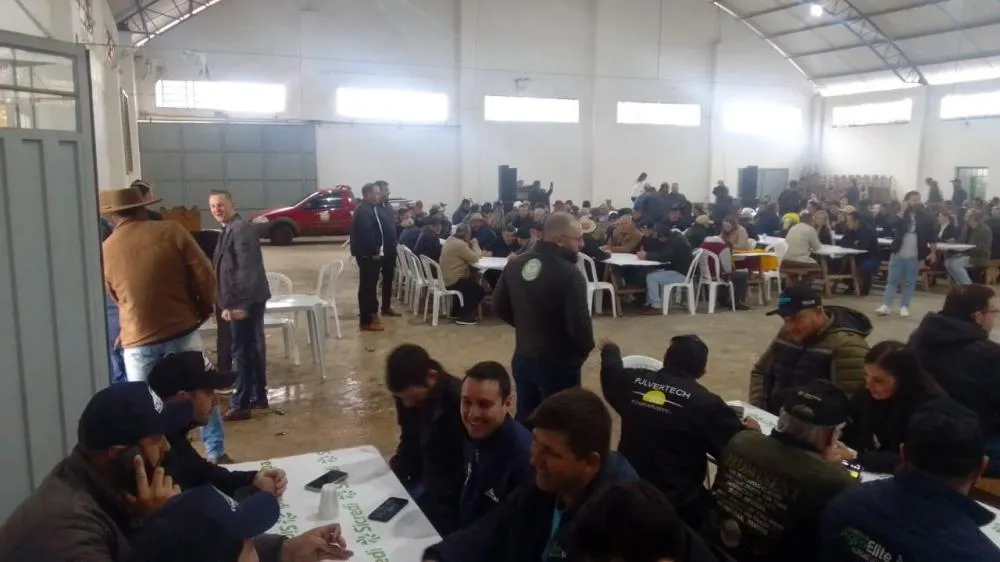 Mobilização em Frederico Westphalen reúne produtores e autoridades