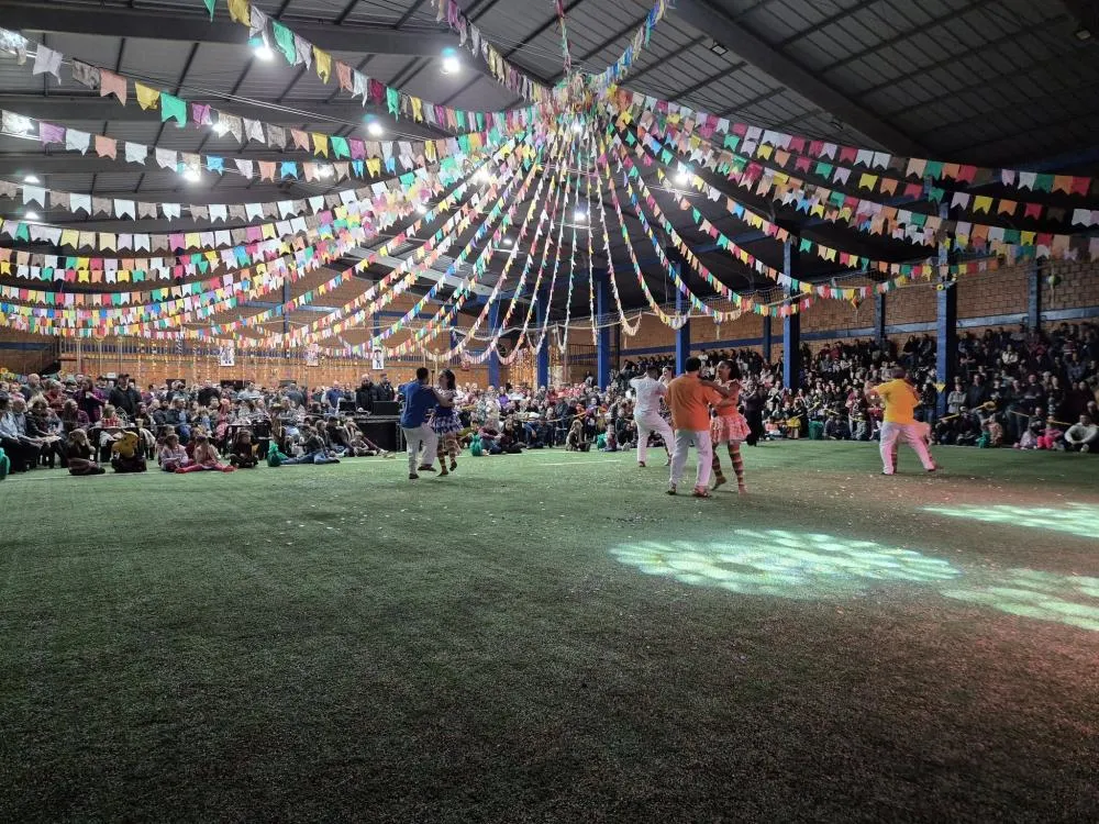 Festa Junina movimenta Derrubadas com atrações culturais e grande público