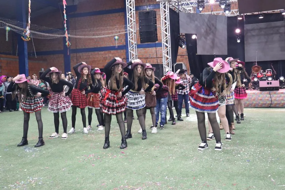 Festa Junina movimenta Derrubadas com atrações culturais e grande público