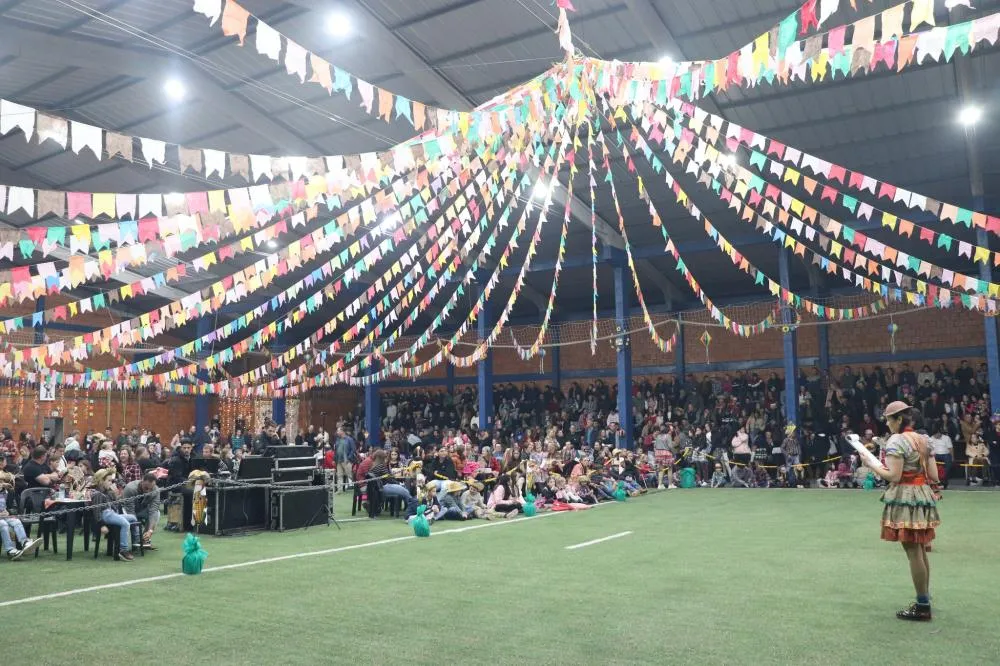 Festa Junina movimenta Derrubadas com atrações culturais e grande público