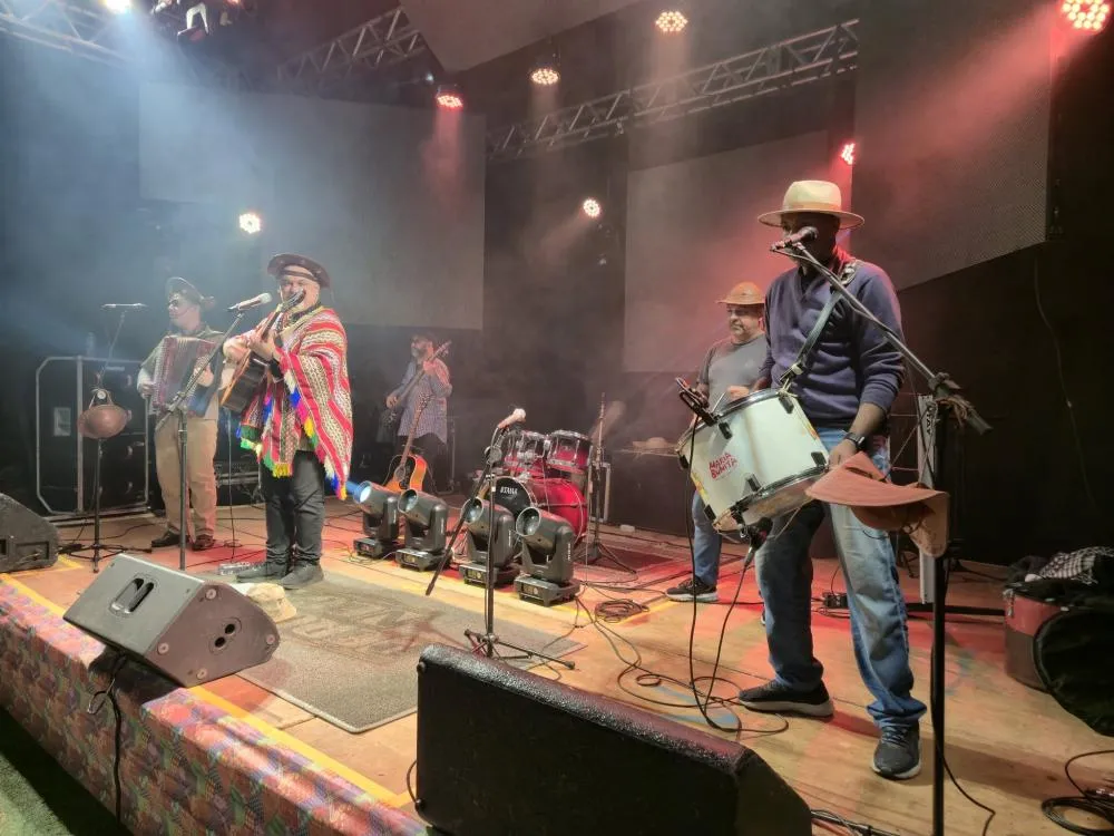 Festa Junina movimenta Derrubadas com atrações culturais e grande público