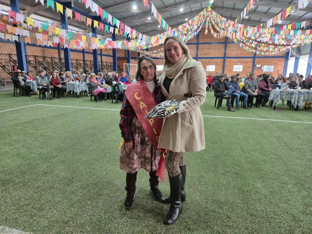 CRAS de Derrubadas promove integração com festa junina para grupos acompanhados pela assistência social