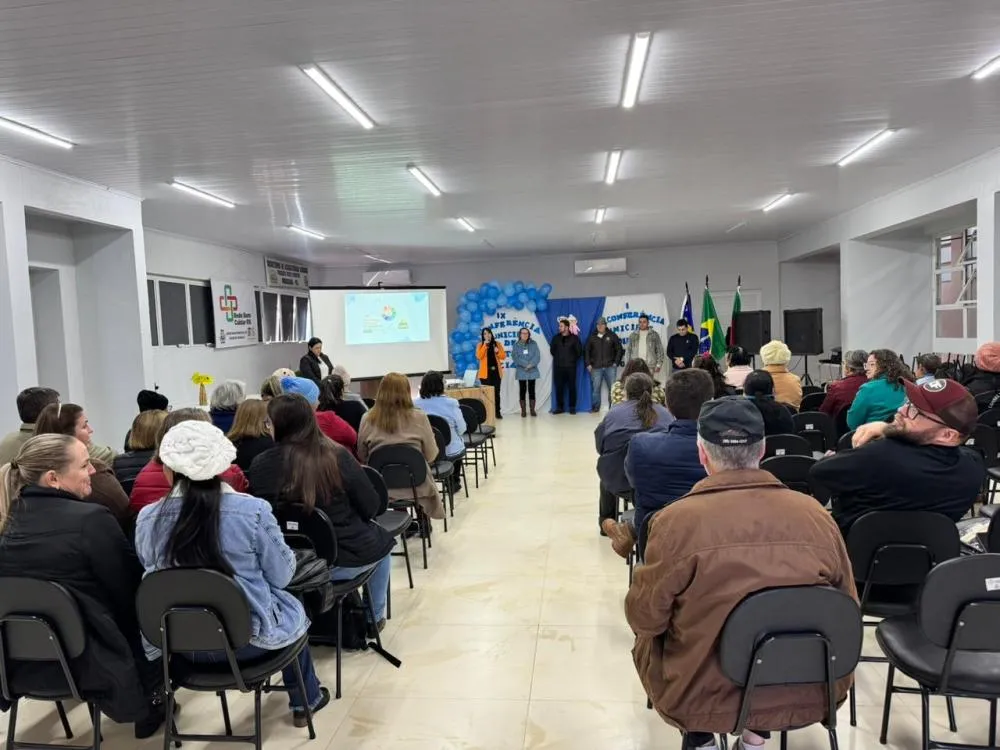 Conferência reúne comunidade para discutir avanços sociais 