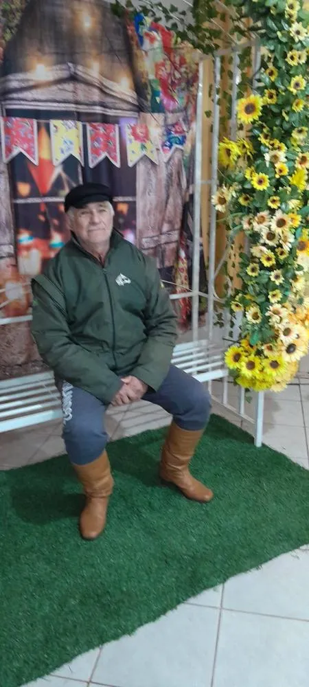 Grupo Reviver celebra São João com alegria 