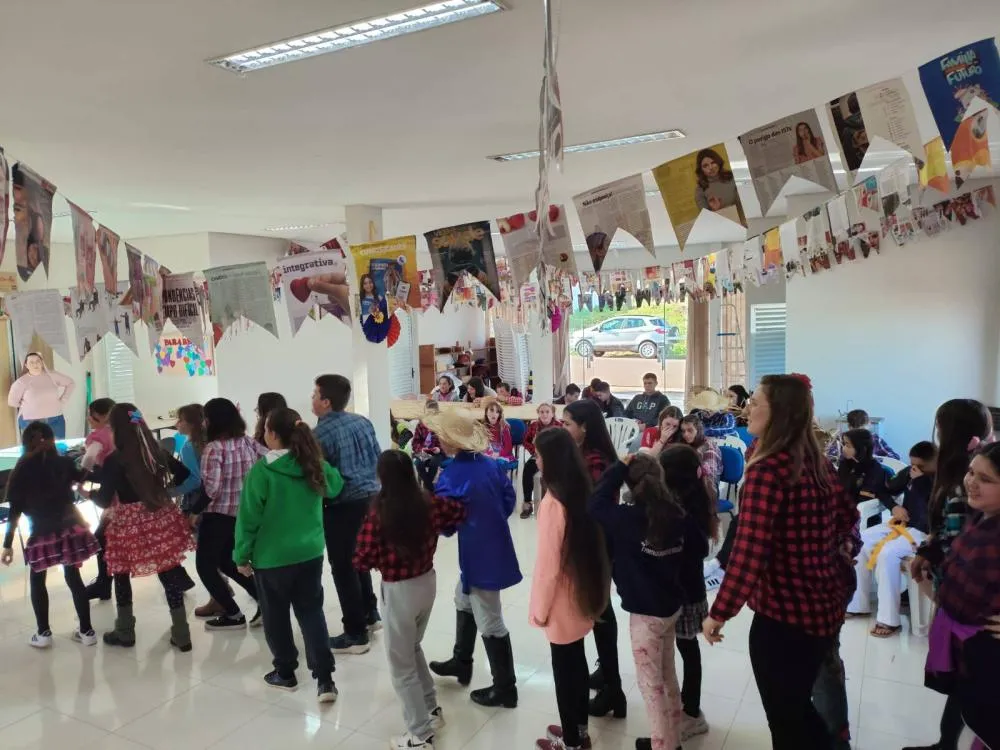 “Arraiá da Alegria” do CRAS reúne comunidade em festa inclusiva
