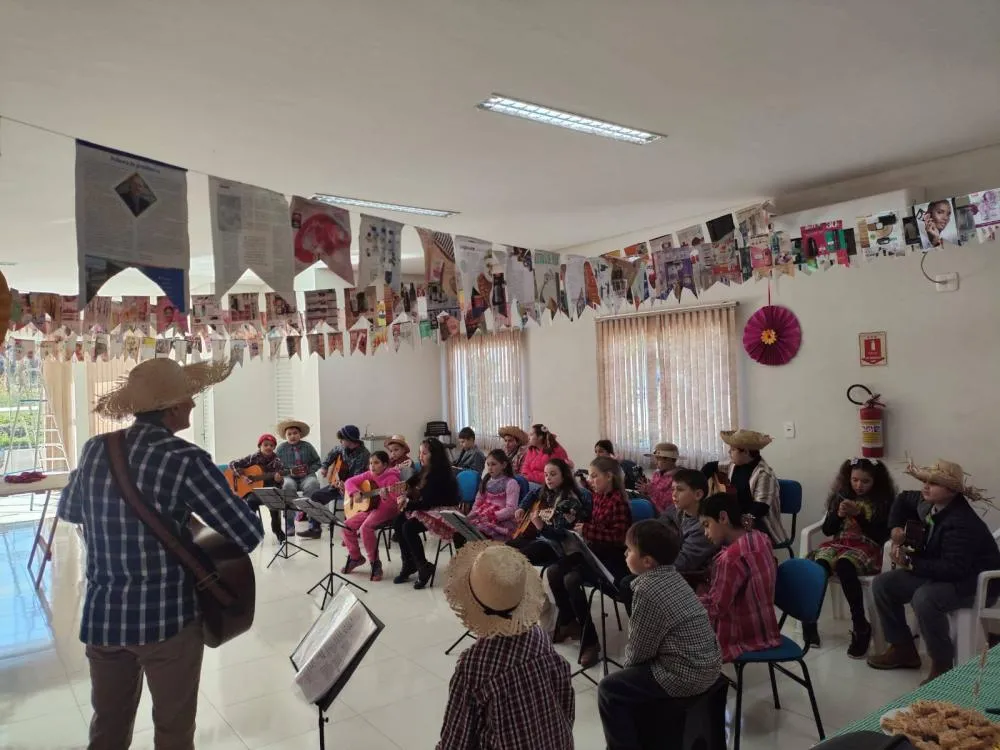 “Arraiá da Alegria” do CRAS reúne comunidade em festa inclusiva