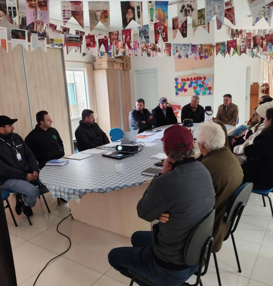Atividades sociais e obra do Centro de Convivência são debatidas em reunião do Conselho