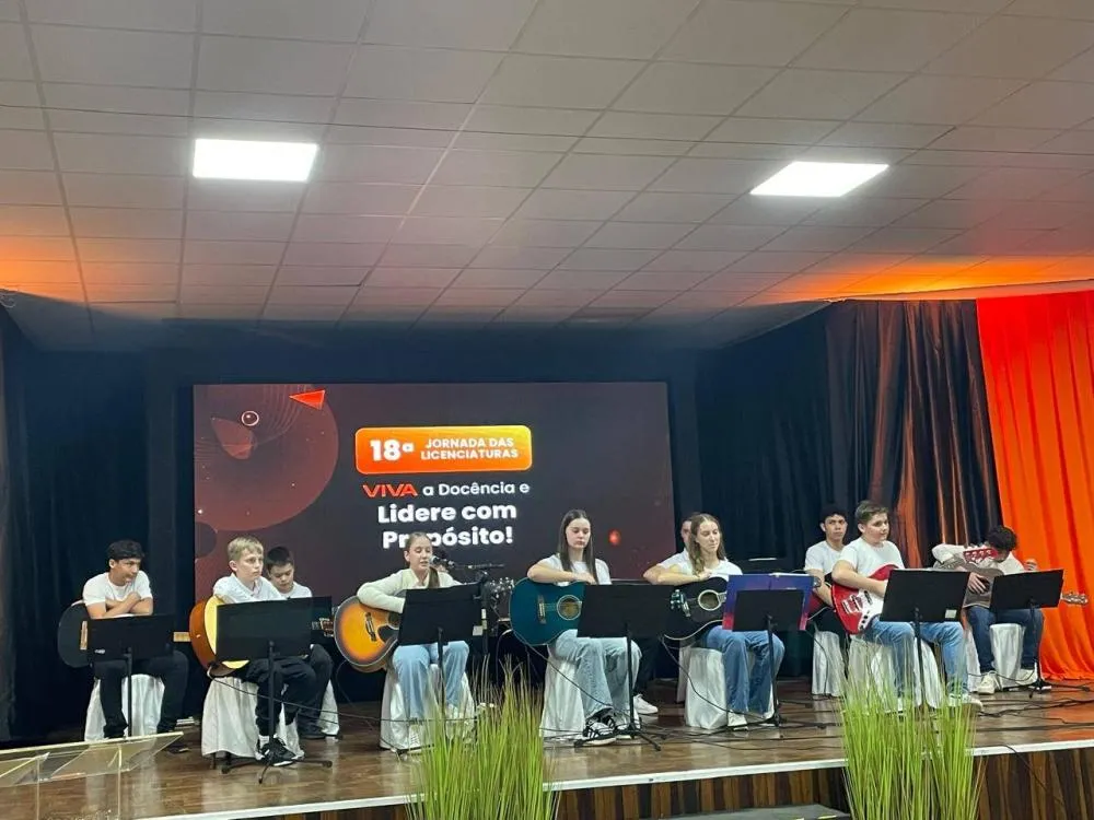 Professores de Derrubadas participam da 18ª Jornada das Licenciaturas da UCEFF