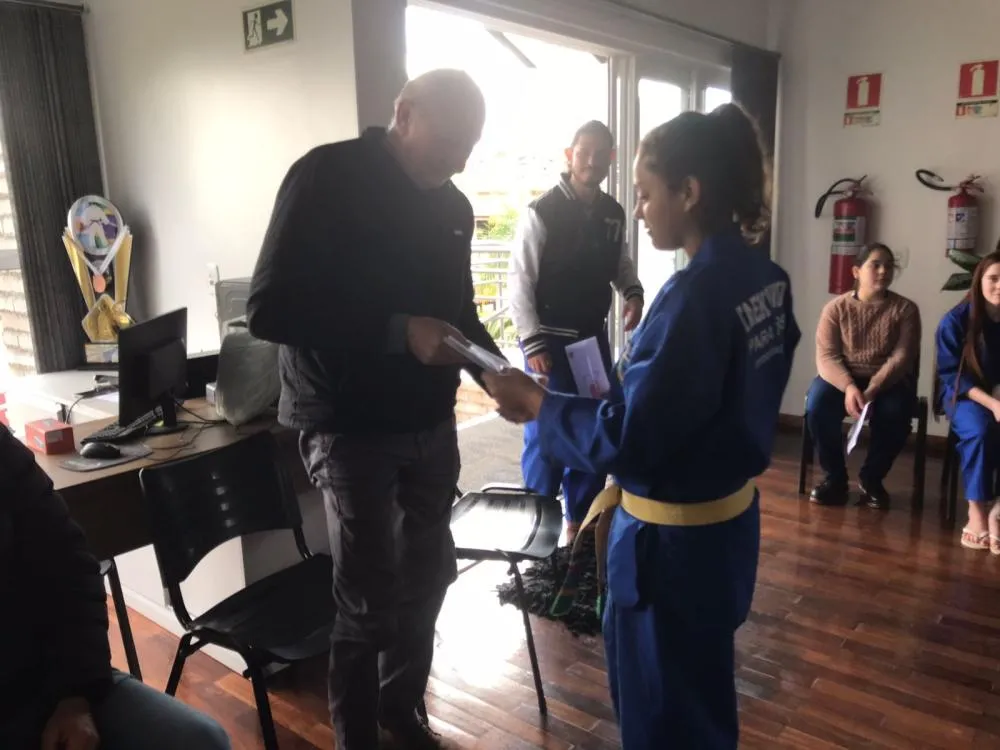 Apresentações e mensagens marcam homenagem do CRAS ao Dia dos Pais