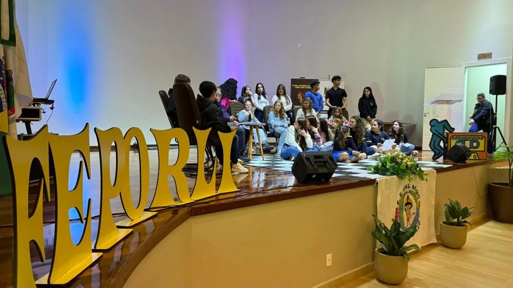 FEPORLI 2025 leva leitores a uma viagem aos anos 80