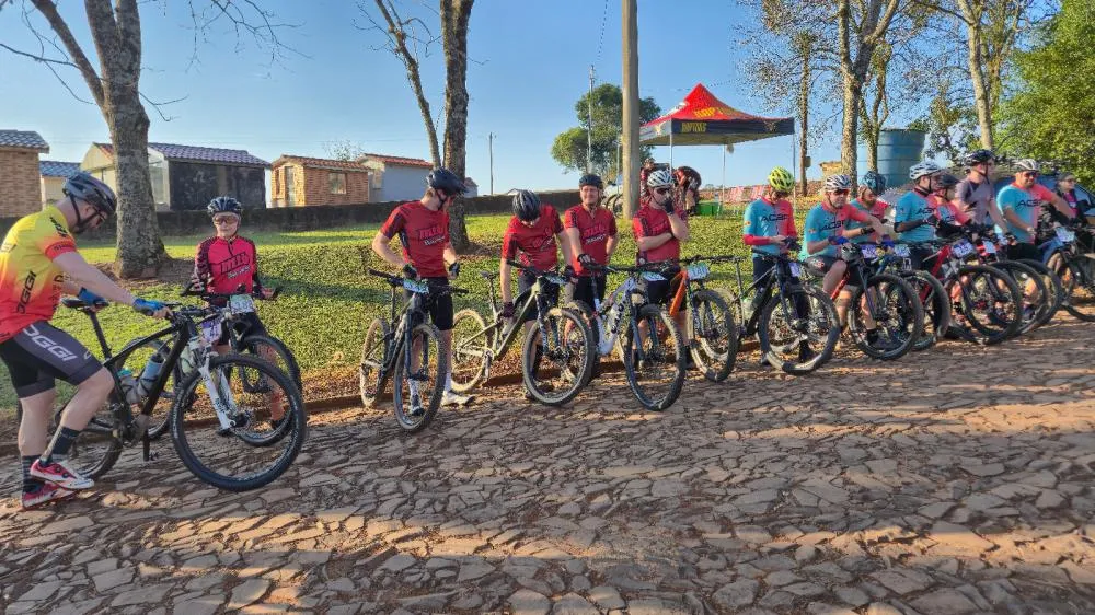 Desafio Pedal Portela reúne ciclistas em percurso pelo interior do município