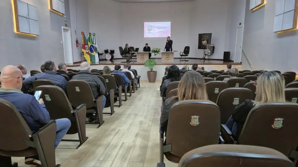Assembleia da Rota do Yucumã reúne representantes de 21 municípios