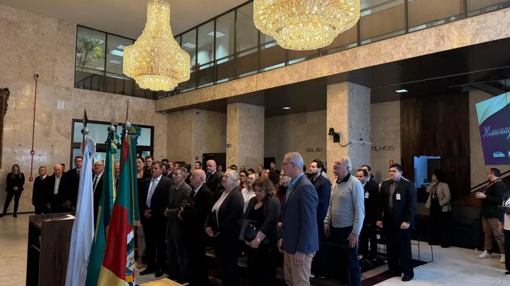 Município presta homenagem a figuras marcantes em seus 70 anos de história