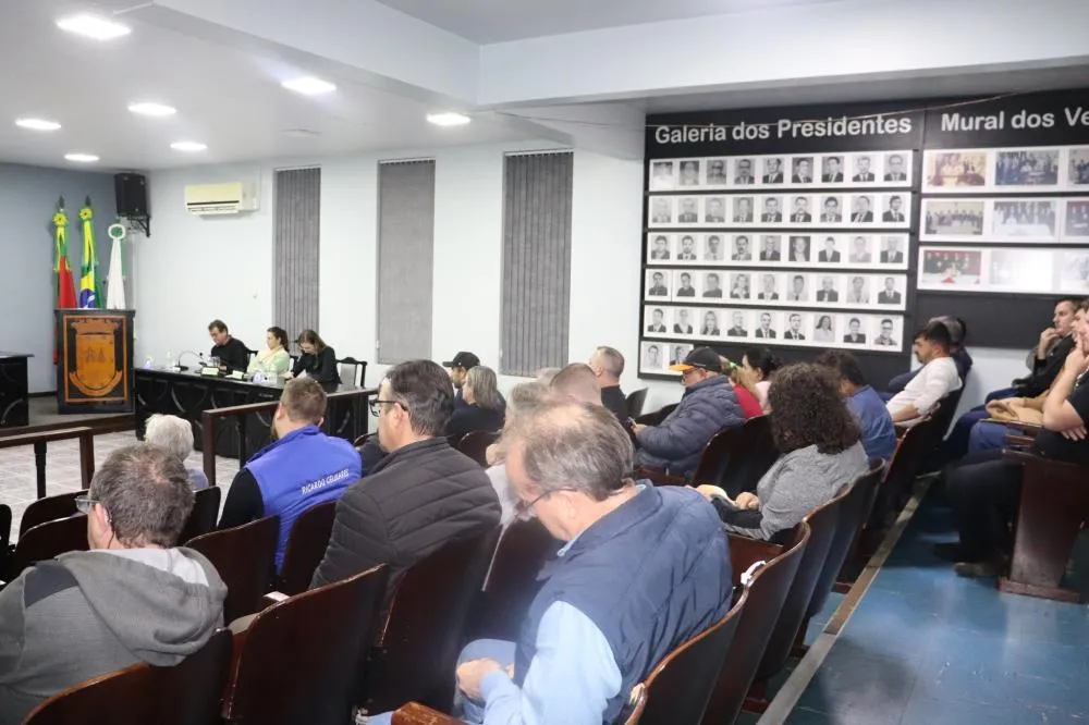 Audiência pública aborda escassez de vagas no centro da cidade