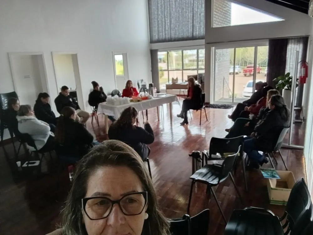 CRAS de Derrubadas promove reunião para fortalecer ações sociais e comunitárias