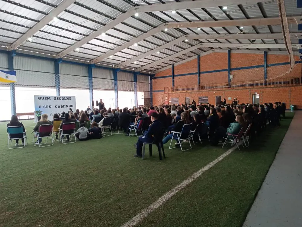 Palestra em Derrubadas destaca a importância da família na prevenção ao uso de drogas