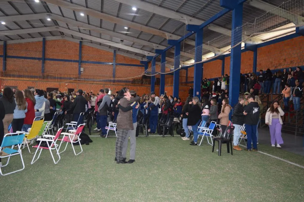 Palestra em Derrubadas destaca a importância da família na prevenção ao uso de drogas