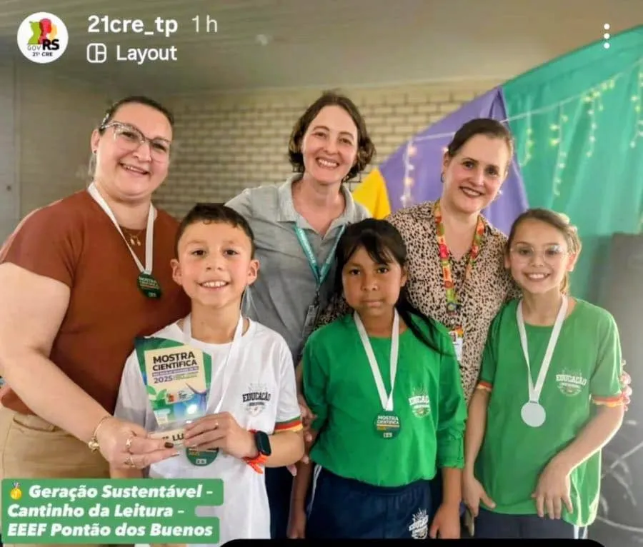 Alunos do 3º ano conquistam 1º lugar em Mostra Científica e vão à etapa estadual