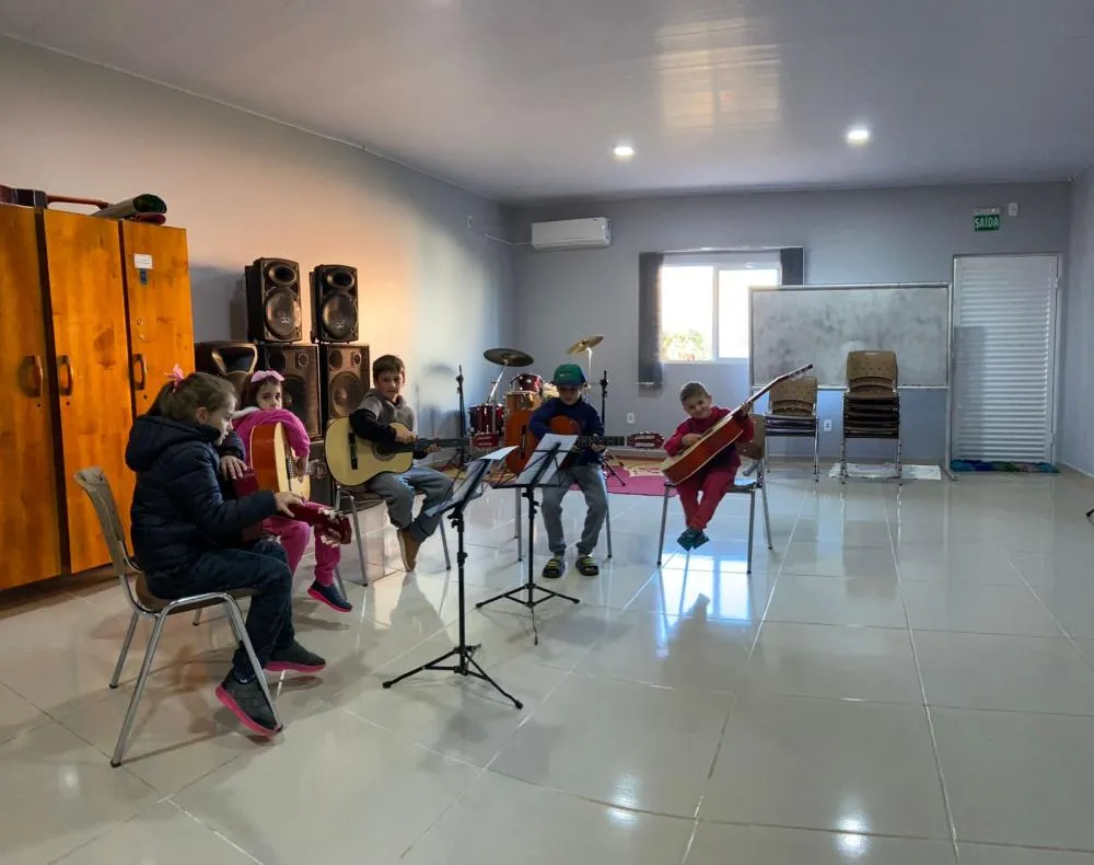 Música impulsiona talentos e fortalece vínculos no CRAS 