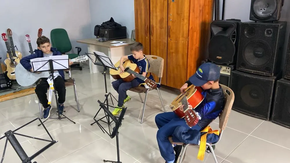 Música impulsiona talentos e fortalece vínculos no CRAS 