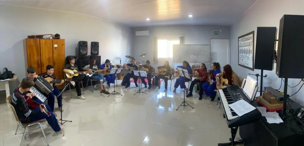 Música impulsiona talentos e fortalece vínculos no CRAS 