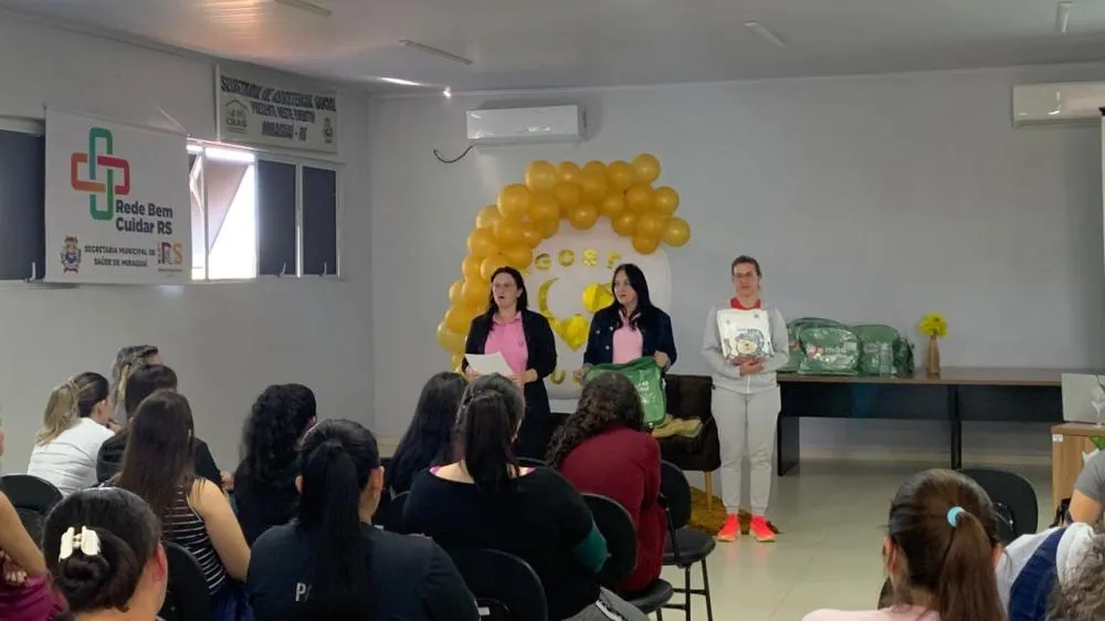 Grupo de Gestantes Novo Ser é agraciado com palestra sobre amamentação e entrega de kits do programa Mãe Gaúcha