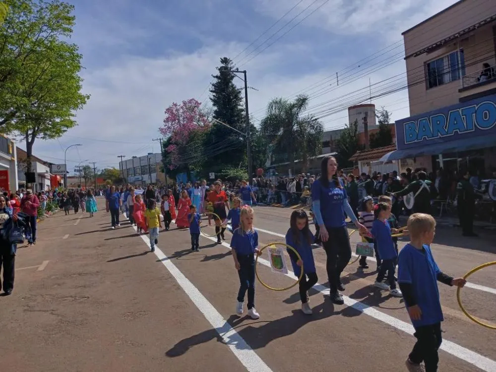 Tenente Portela celebra o 7 de Setembro com desfile cívico especial