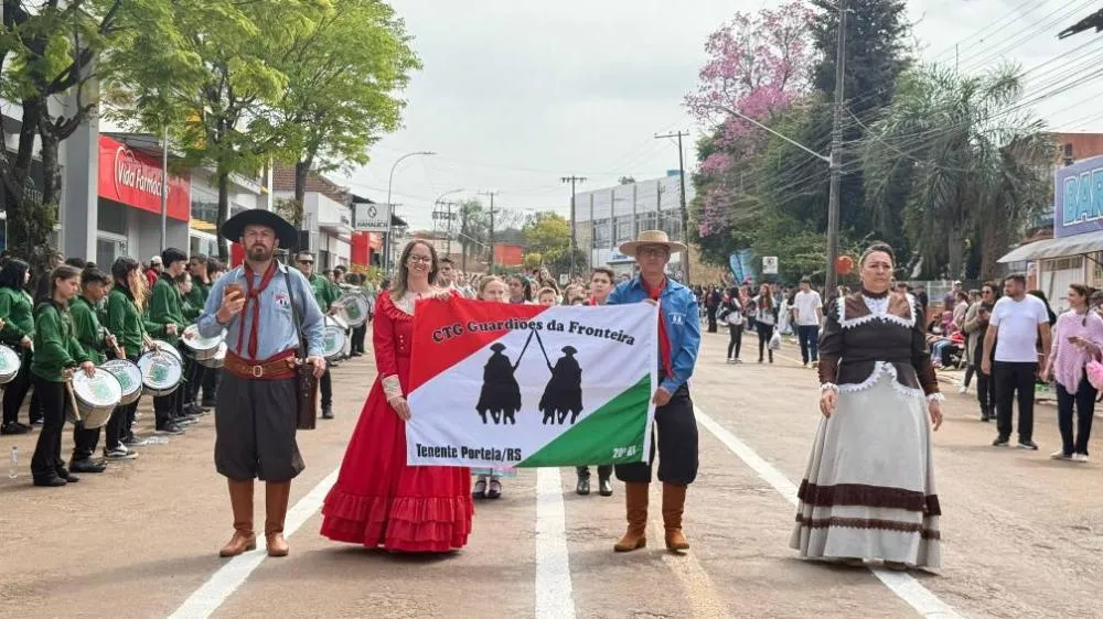 Tenente Portela celebra o 7 de Setembro com desfile cívico especial