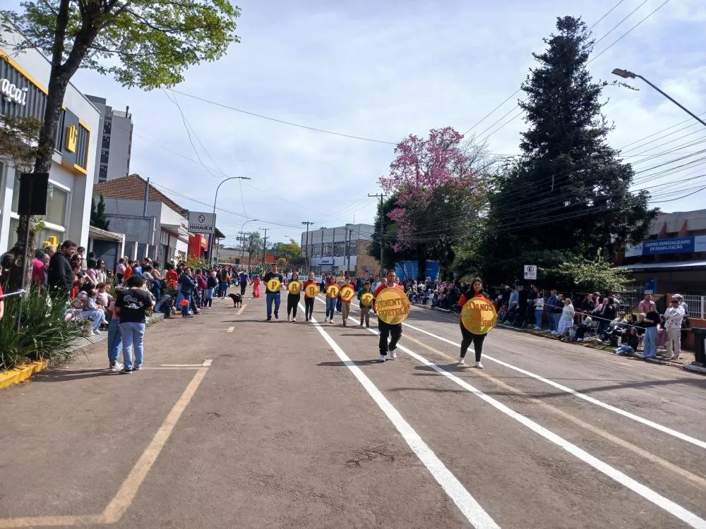 Tenente Portela celebra o 7 de Setembro com desfile cívico especial
